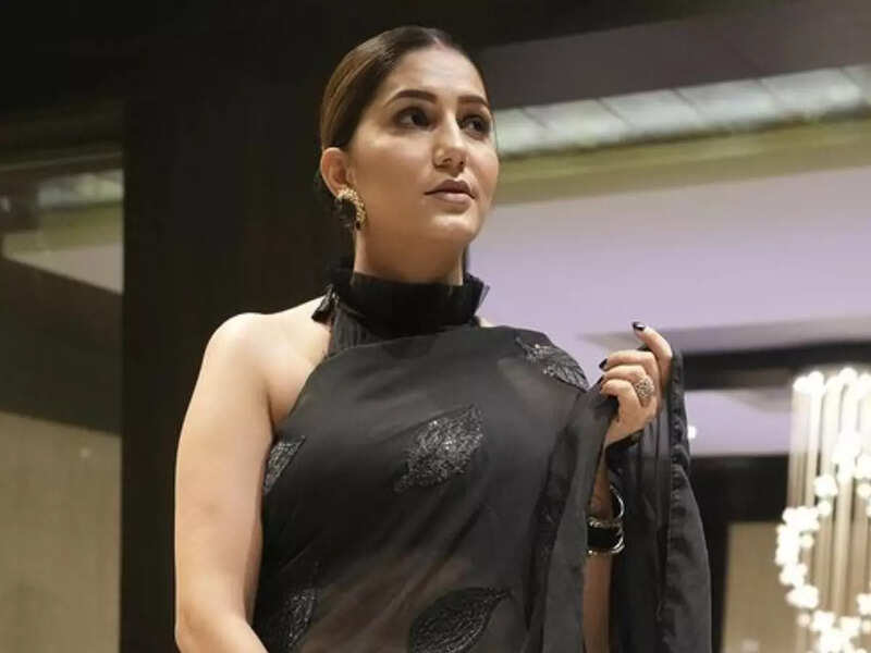 Bigg Boss fame Sapna Choudhary surrenders in Lucknow court after being accused in a cheating case dating back to 2018