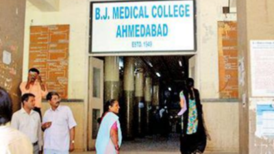 Ahmedabad: Resident doctors ignore new OPD schedule