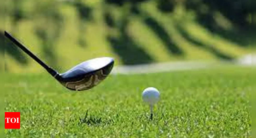 Rookie Nayanika Sanga takes one-shot lead in 13th leg of Women’s Pro Golf Tour | Golf News – Times of India