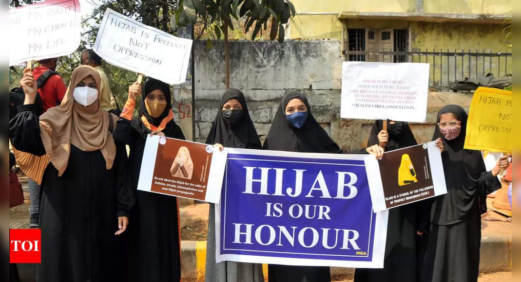 Karnataka Hijab Row: Karnataka Order On Uniform 'religion Neutral ...