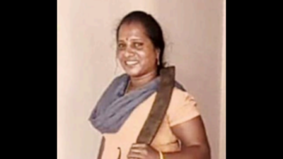 Chennai: Woman bootlegger accused of murder surrenders
