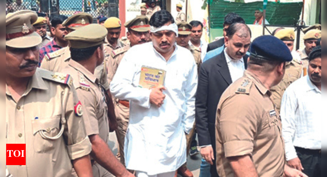 Uttar Pradesh: Ghosi MP Atul Rai acquitted in 2009 case of Gangster Act ...