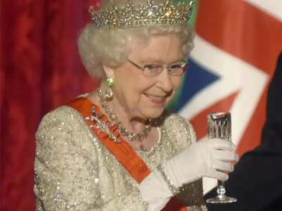 4 drinks the Queen used to have every single day!