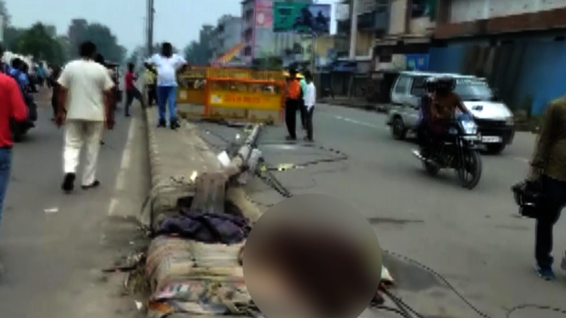 Speeding truck runs over persons sleeping on road divider in Delhi, 4 ...