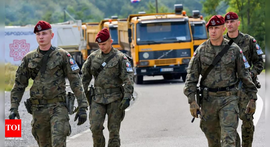 Kosovo: Nato brings reserve troops to Kosovo amid Serb unrest - Times ...