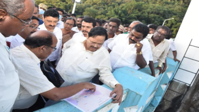 Tamil Nadu will extend support to Kerala to plug breach on Parambikulam dam shutter: Duraimurugan