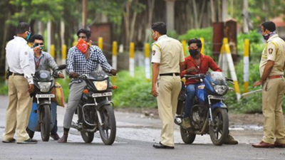 Maharashtra: Police told to set up panels to withdraw lockdown cases