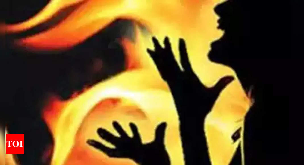 Kerala: Man sets mother ablaze for not giving money to buy liquor