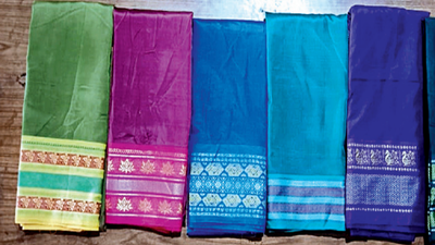 Telangana: 1 crore Bathukamma sarees to be distributed from today