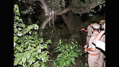 40-year-old teacher, student, 17, found hanging in UP forest