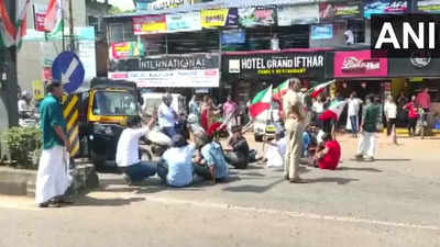 NIA raids: 14 PFI leaders taken into custody from Kerala