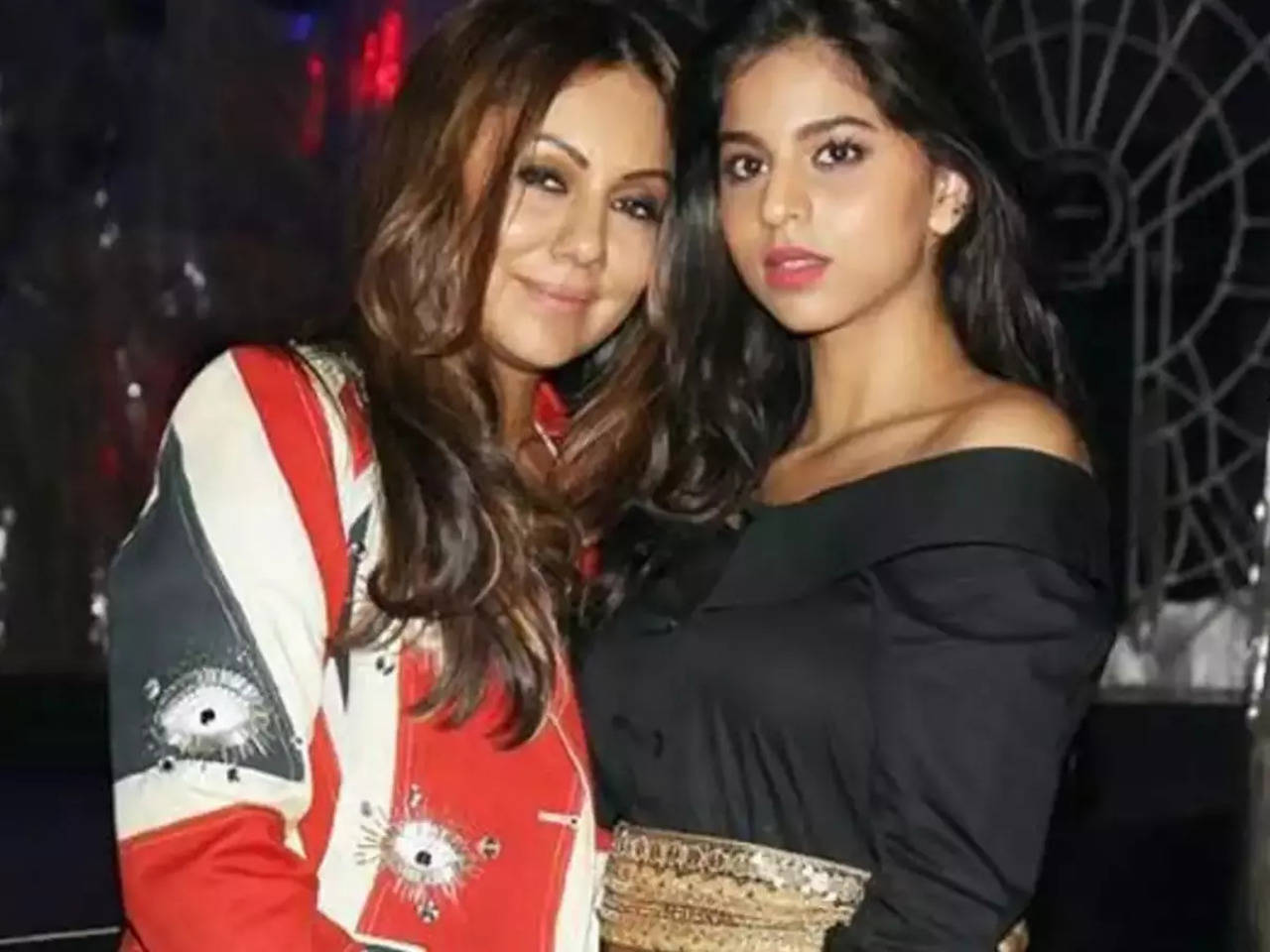 Gauri Khan And Suhana Opt For Comfy Casuals As Mother Daughter Get
