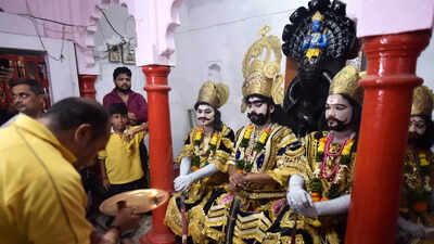 UP: Ravan is a hero in Prayagraj's Katra Ramlila