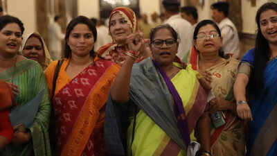 Uttar Pradesh: Poetry, banter and bonhomie in House when women get it to themselves