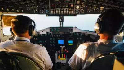 66% of pilots doze off in cockpit, reveals survey