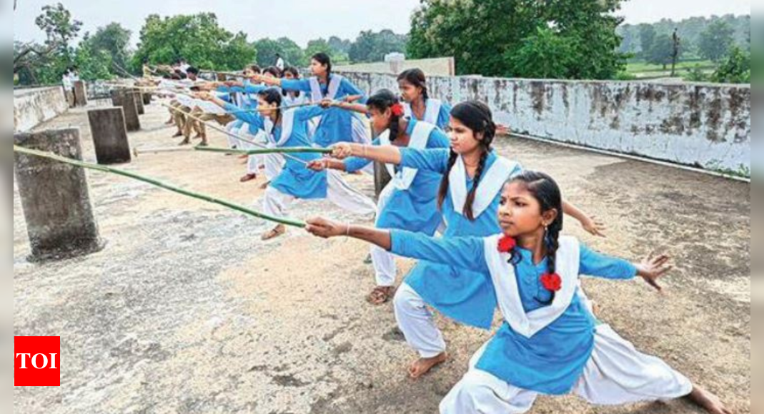 Bamboo sticks, all-in-one coaches for budding fencers in Madhya Pradesh | Bhopal News – Times of India