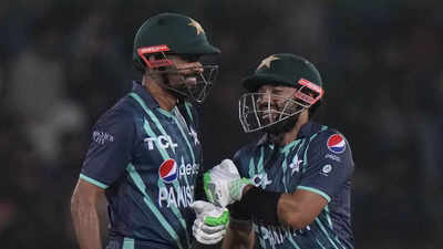 2nd T20I: Record-breaking Babar Azam and Mohammad Rizwan star as Pakistan down England