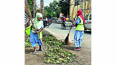 RMC begins cleanliness drive for Durga Puja
