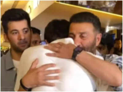 Sunny Deol hugs sons Karan, Rajveer; Waheeda Rehman, Jaya Bachchan arrived for Chup screening