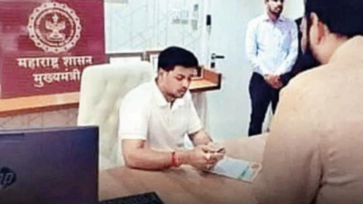 Maharashtra CM's Son Spotted In A Chair At Varsha, Opposition Calls It ...