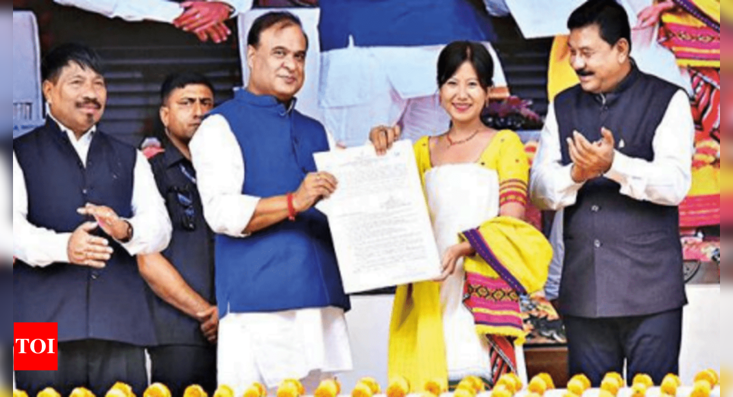 Assam CM Himanta Biswa Sarma hands over 11,000 appointment letters