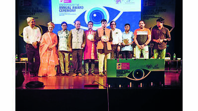 Honour for visually impaired achievers and organisations that guide them