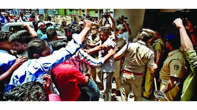 Widespread violence in PFI hartal