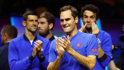Tearful Roger Federer bows out of tennis with Laver Cup defeat