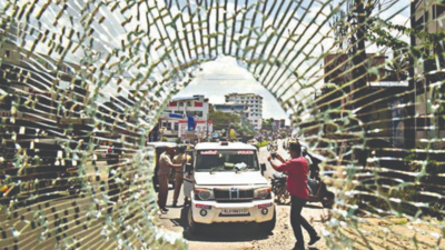 PFI goes on a rampage; use iron hand against flash hartals: Kerala HC
