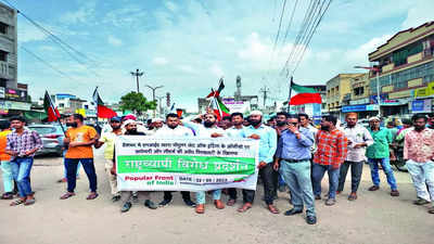 Aurangabad: PFI members booked for holding protest