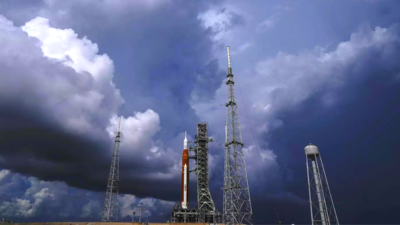 Nasa delays moon rocket launch due to potential hurricane