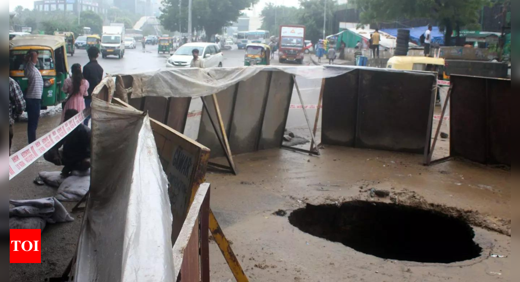 Iffco Chowk: Gurugram: Roads cave in at IFFCO Chowk and 7 other places ...