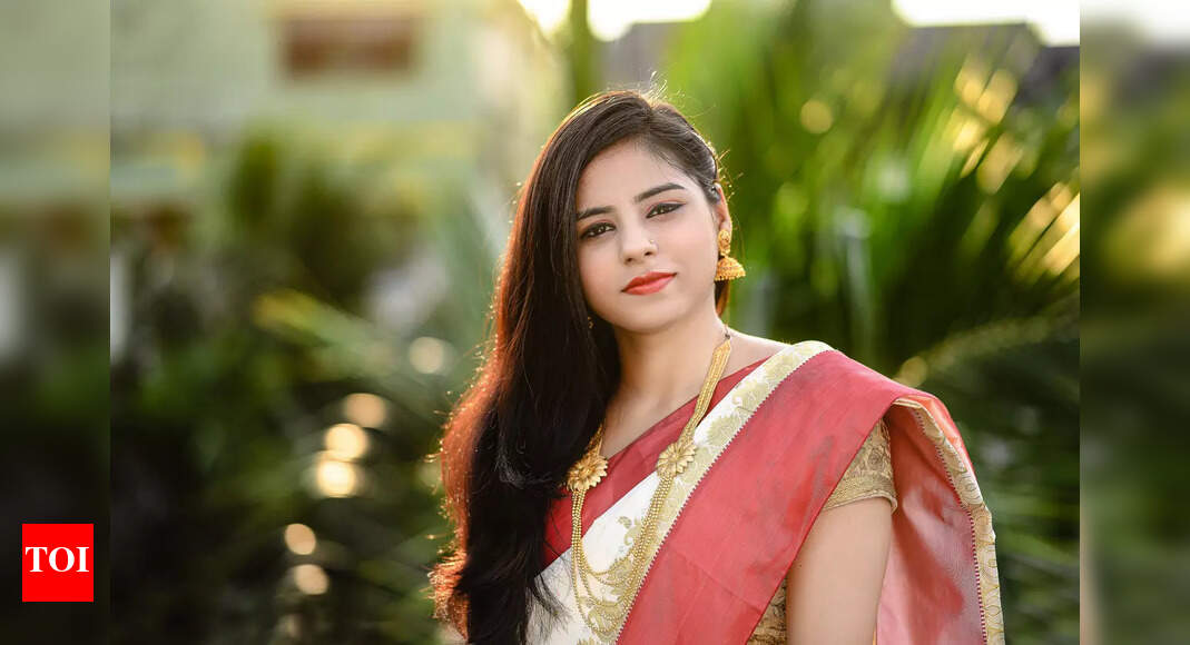 5 DIY makeup ideas for Navratri 2022
