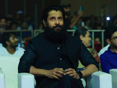 Chiyaan Vikram expresses his fascination as he speaks about the Thanjavur Periya Kovil architecture, during 'Ponniyin Selvan' promotion