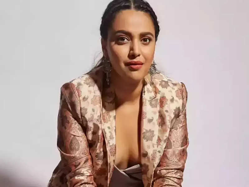 Swara Bhasker opens up about trolling; compares herself to a ‘domestic violence survivor’ against online bullies