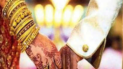 Bihar: Katihar man gets married to field wife as seat reserved for women candidates