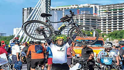 Cyclists hail Hyderabad's cycling infrastructure, but seek safer roads
