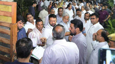 Real revolt or fixed match? Rajasthan Congress unit keeps all guessing