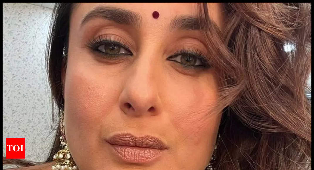 Xxx Karina Kapoor Xxx - Kareena Kapoor Khan drops a breathtaking selfie from her vanity van; Rhea  Kapoor calls it 'scam van' | Hindi Movie News - Times of India