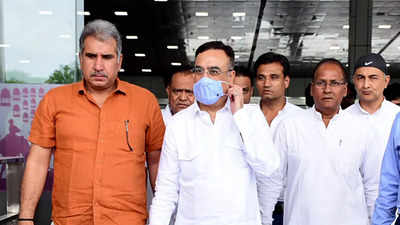 Rajasthan turmoil: Maken accuses Gehlot supporters of 'indiscipline', Kamal Nath called to Delhi