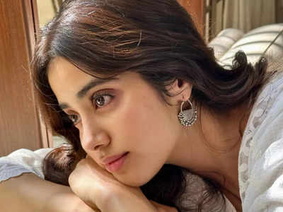 Janhvi Kapoor looks ethereal in white while she seeks luck for the outdoor schedule of Mr and Mrs Mahi - See pics Hindi Movie News