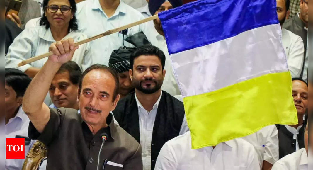 Ghulam Nabi Azad unveils Democratic Azad Party, vows to follow ‘Mahatma’s ideals’ | India News – Times of India