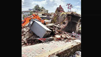 Century-old 'ticket-ghar' demolished in Dehradun