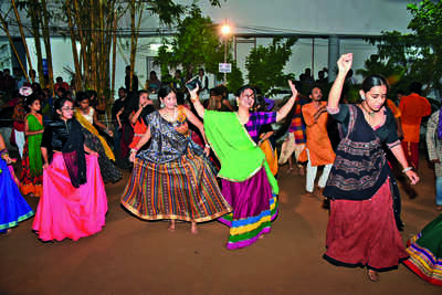 Crocodiles inspire garba tunes in Vadodara