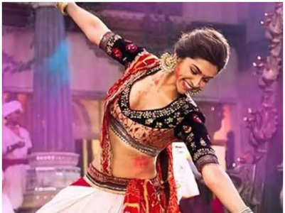 Actresses who performed Garba on screen 