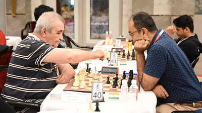 Georgian GM Pantsulaia Levan leads table with a solitary point lead over others