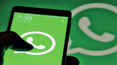 WhatsApp tests new camera mode for Android devices