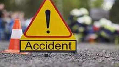 Karnataka: 45-year-old man dies as vehicle overturns, catches fire in Gubbi