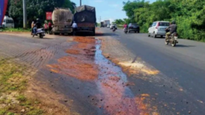 Oil spillage on Old Goa-Dhulape stretch leads to several two-wheeler accidents