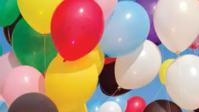 Surat: Toddler chokes to death on balloon pieces